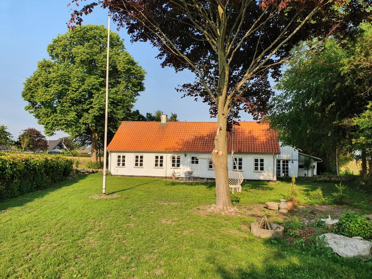 Slotsgaardens Feriegard. Jels Exterior foto
